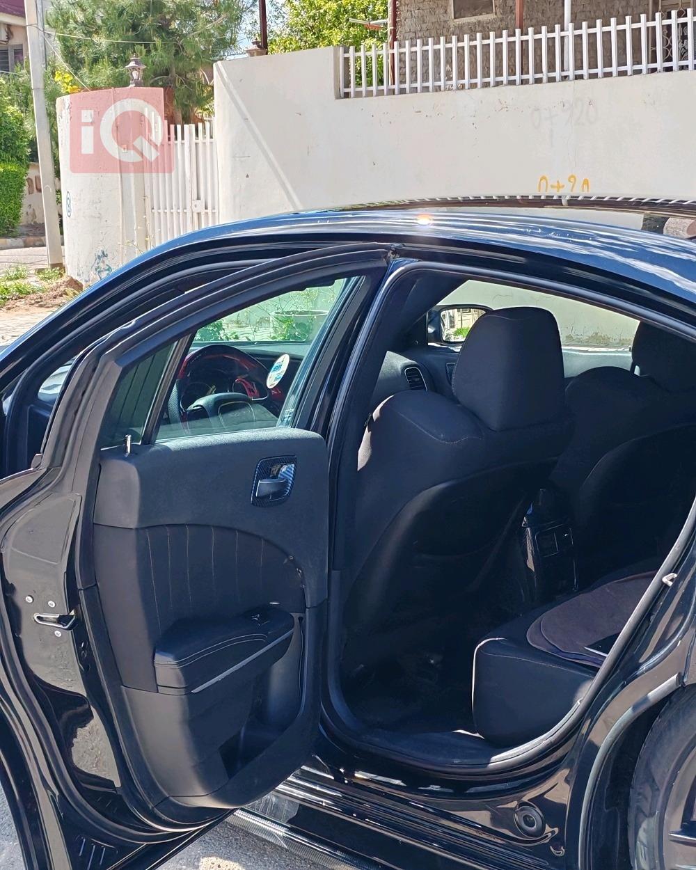 دودج تشارجر